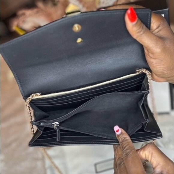 Gucci Black Leather Chain Bag - Picture 5 of 5